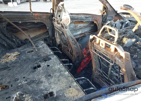 2019 Kia Sportage Lx z USA, uszkodzony, nr VIN KNDPMCAC6K7596352